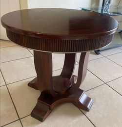 2 solid wood end tables