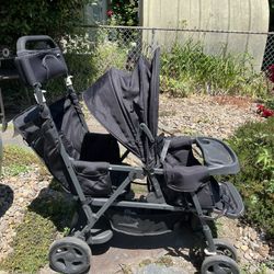 Joovy Caboose Sit To Stand Double stroller