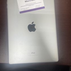 iPad 5th Gen WiFi+ Cellular