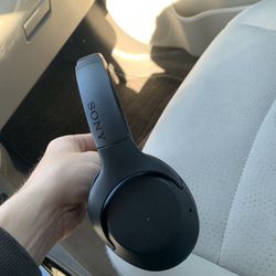 Sony Noise Canceling Headphones 