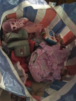 Bag of baby girl stuff- excellent condition!
