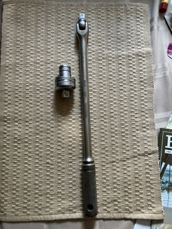 Snap On 1/2 Drive Breaker Bar And Ratchet Adapter