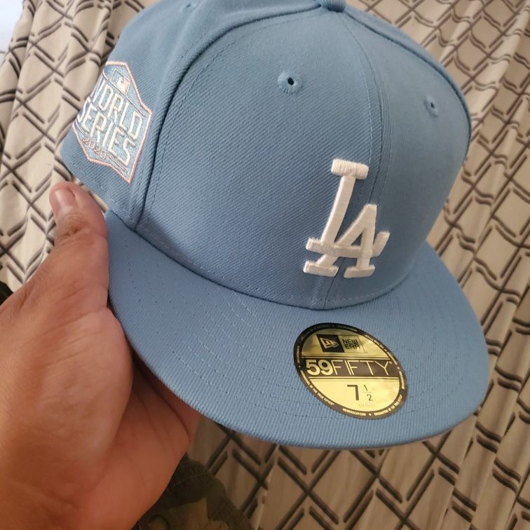 Cotton Candy LA Dodgers Fitted New Era Cap 7 1/2 for Sale in Los Angeles,  CA - OfferUp
