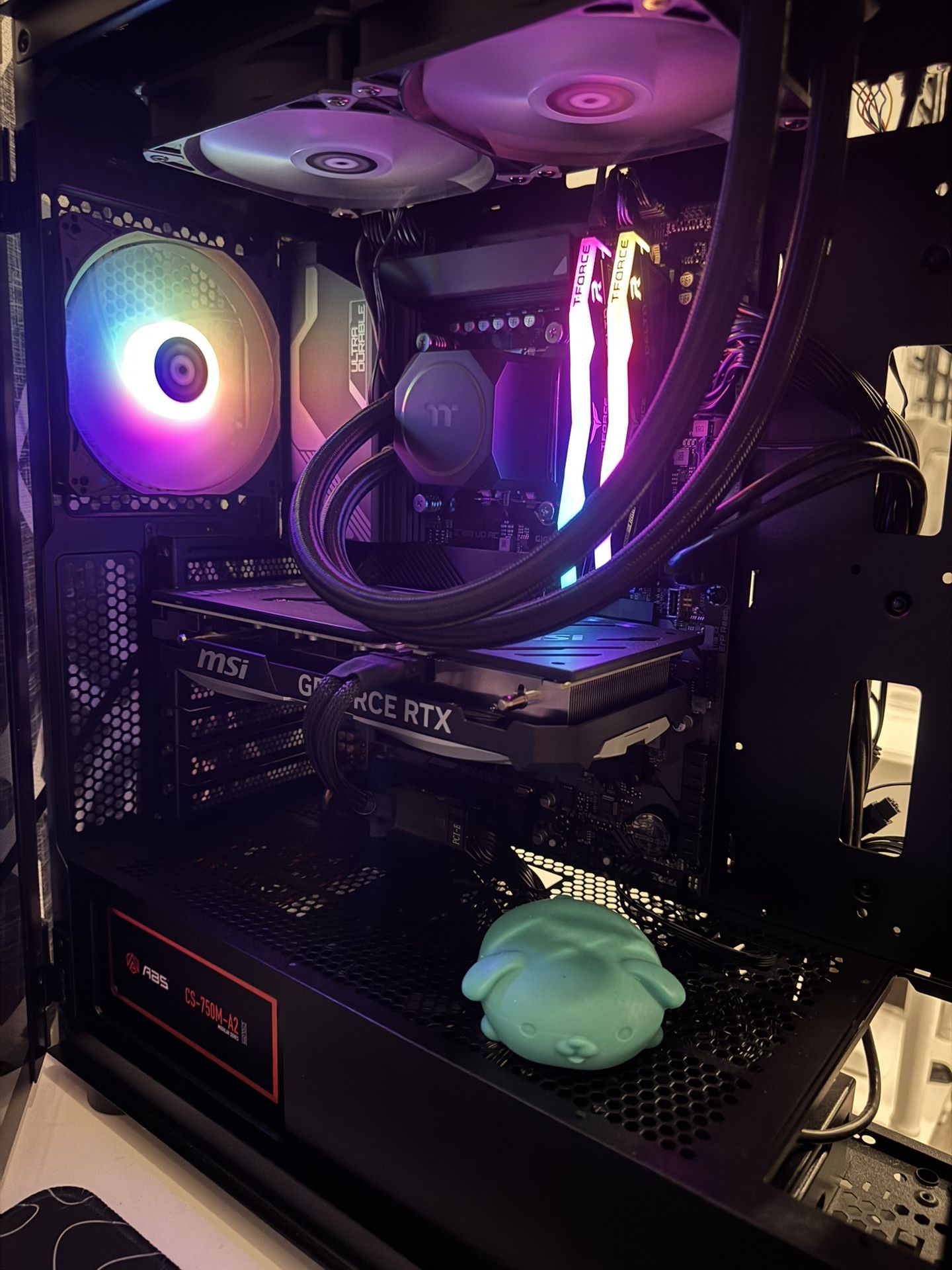 High-Performance Gaming PC