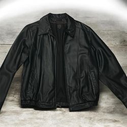 Men’s Leather Jacket