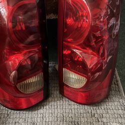 2003 Chevrolet Silverado tail lights $70.00