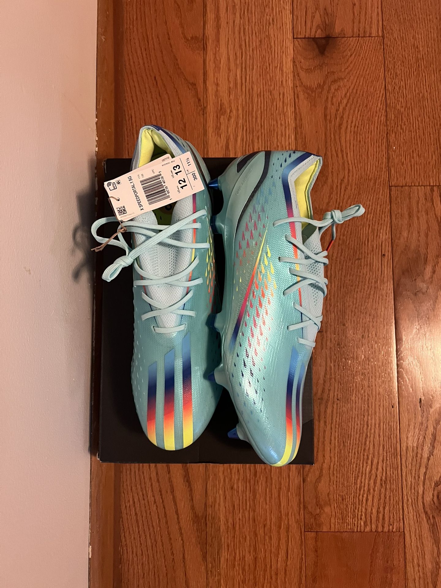 Soccer Cleats, Rare Adidas WC 2022 speed portals adjustable studs