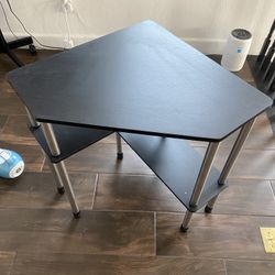 Black Corner Table Shelf 