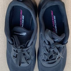 Skechers Women Shoe Size 8