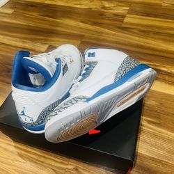 JORDAN 3’s Retro ( Kids Shoes )  Slightly Used 
