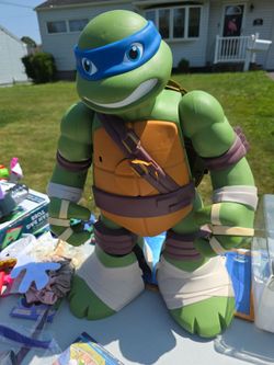 TMNT Mutations Giant 24" Leonardo Playset Lair Ninja Turtles Playmates