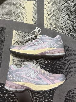 New balance 1906 R 5.5y/ 7w pink