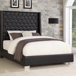 😍NEW IN BOX! 6FT TALL BLACK TUFTED BED