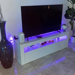 Tv stand NEW 
