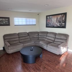 Couch / Sofa