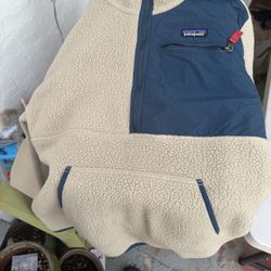 Patagonia Men’s Large 