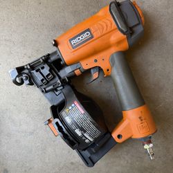 Ridgid Mg Coil Nail Gun 