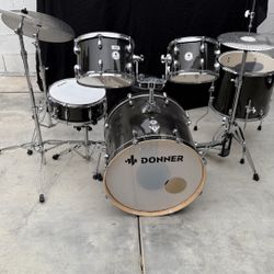 Dohner Drum Set / Batería Dohner 