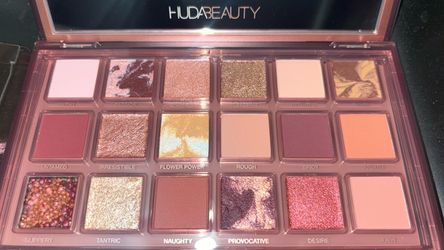 Huda beauty naughty pallet