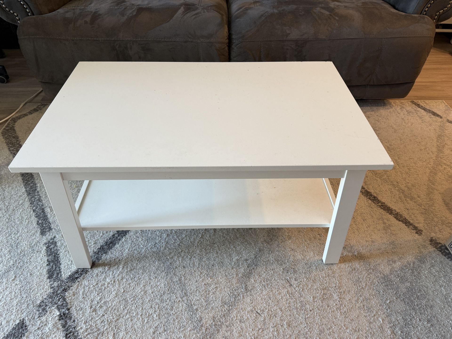 White Wood Coffee Table with Storage Shelf