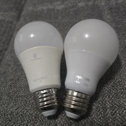 WiFi Smart Bulbs - Philips Hue White & Sengled