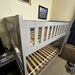 Twin Size Bunk Bed 