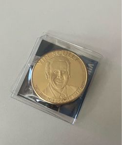 Dodgers Vin Scully Commemorative Gold Coin