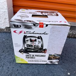 Schumacher Electric 1200 -Amp 12 - Volt Portable Car Battery Jump Starter with Digital Display