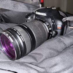 Rebel Egos T2i Cannon Camera