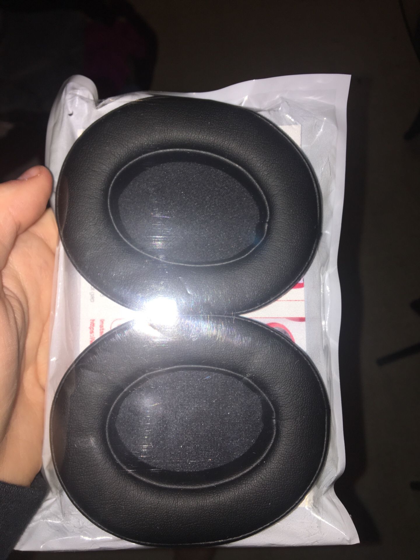 Beats studio 3’s new covering for the speakers