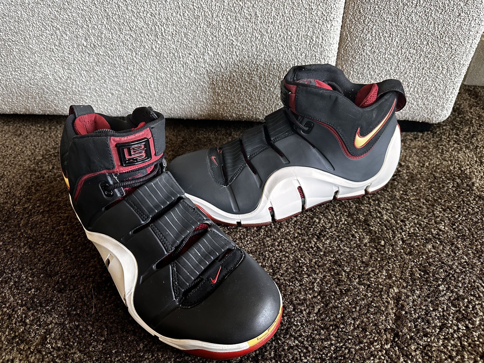 Nike Zoom Lebron Black White Red 2006 Size Used Rare Retro