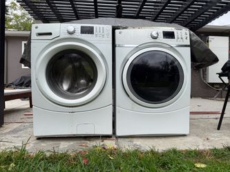 GE Front Load Washer and Dryer Set