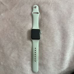 Apple Watch Series 3 - 38MM