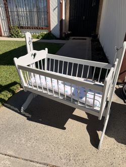 Wooden Rocking Bassinet