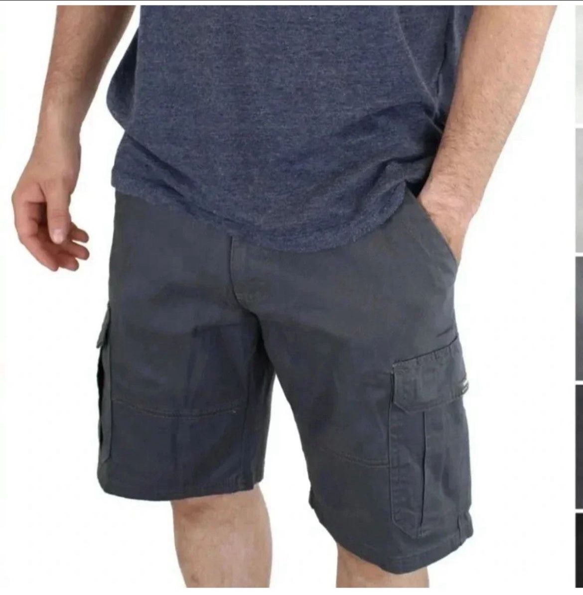 Wrangler Authentics Men's Outdoor Cargo Classic Relaxed Fit Shorts, 6-Pockets size 30