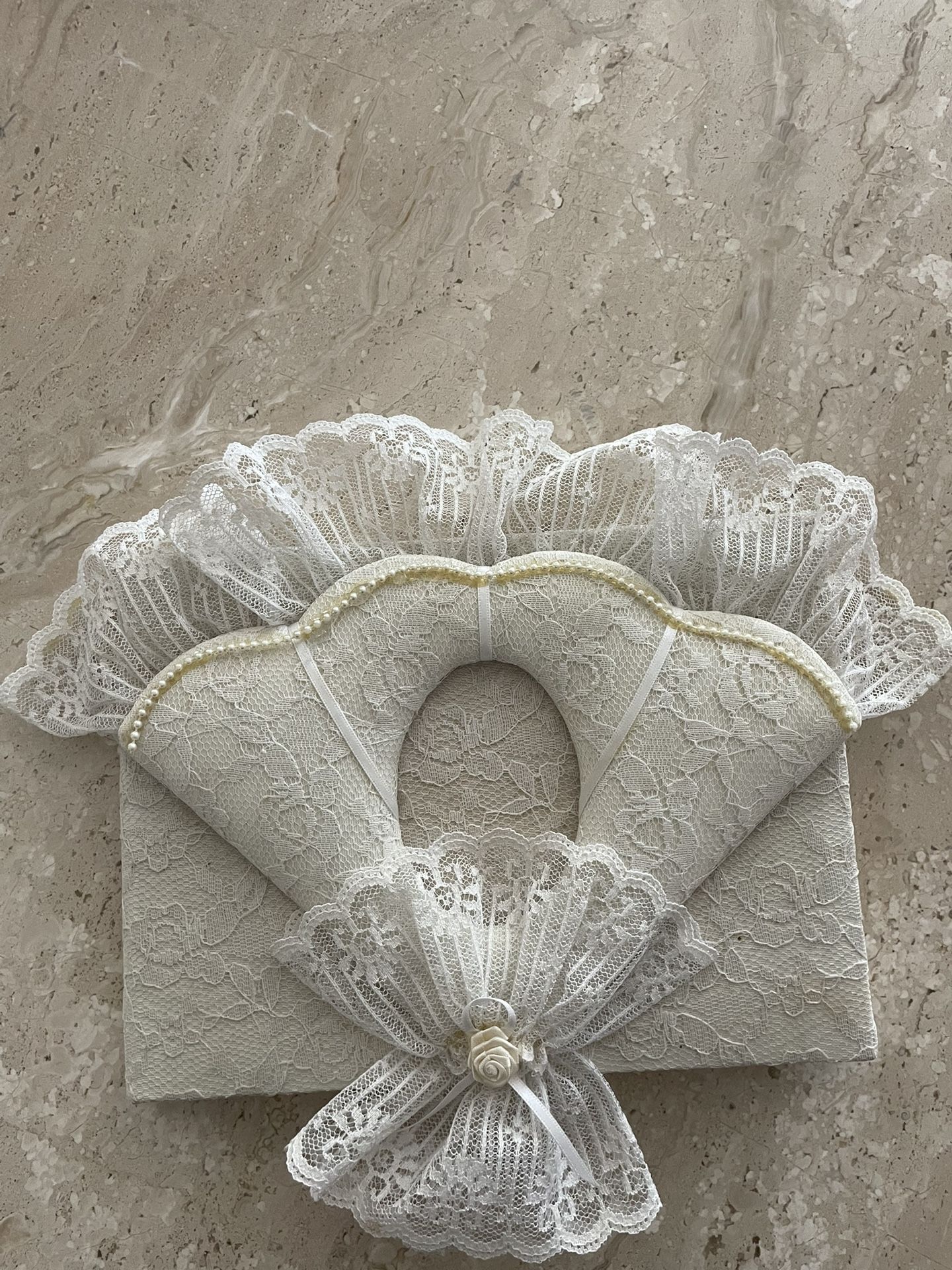 Vtg Wedding Guest Book Never Used Lace Covered 1980