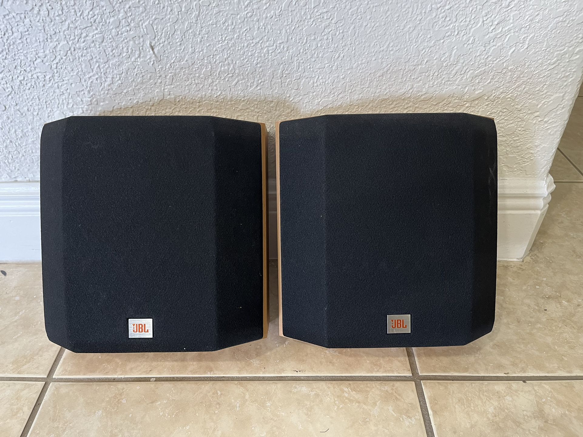JBL E10 Northridge E Series Pair of Professional Speakers