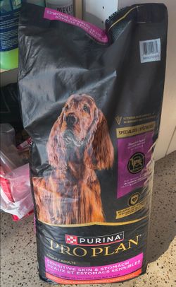 Purina Pro Plan Sensitive Skin and Stomach Dog Food Dry, Adult Salmon & Rice Formula, Digestive Health - 40 lb. Bag