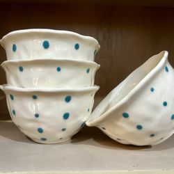 Sweet Ceramic Polka Dot Bowls, Set If 4