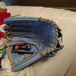 Glove