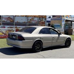 2002 Lincoln Town Car