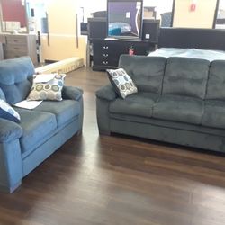 New Sofa And Love Seat 