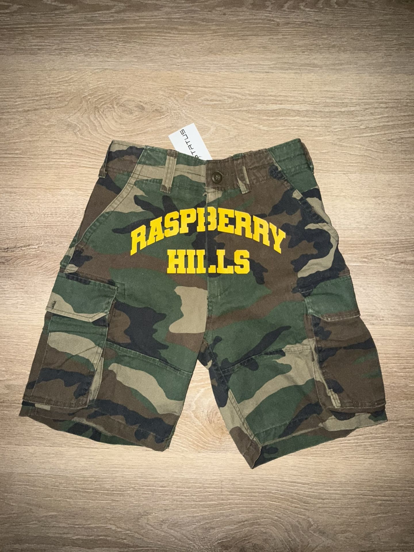 raspberry hill camo shorts 
