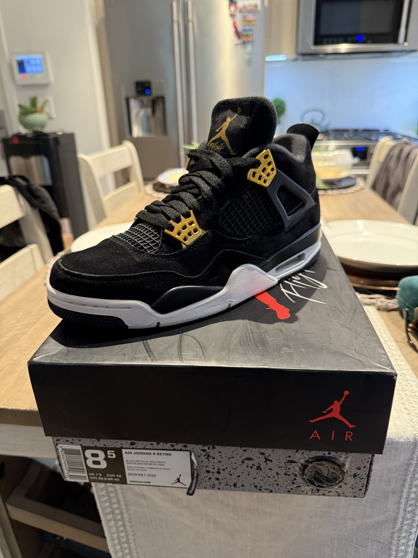 Jordan Retro 4 Black Suede w Gold Size 8.5