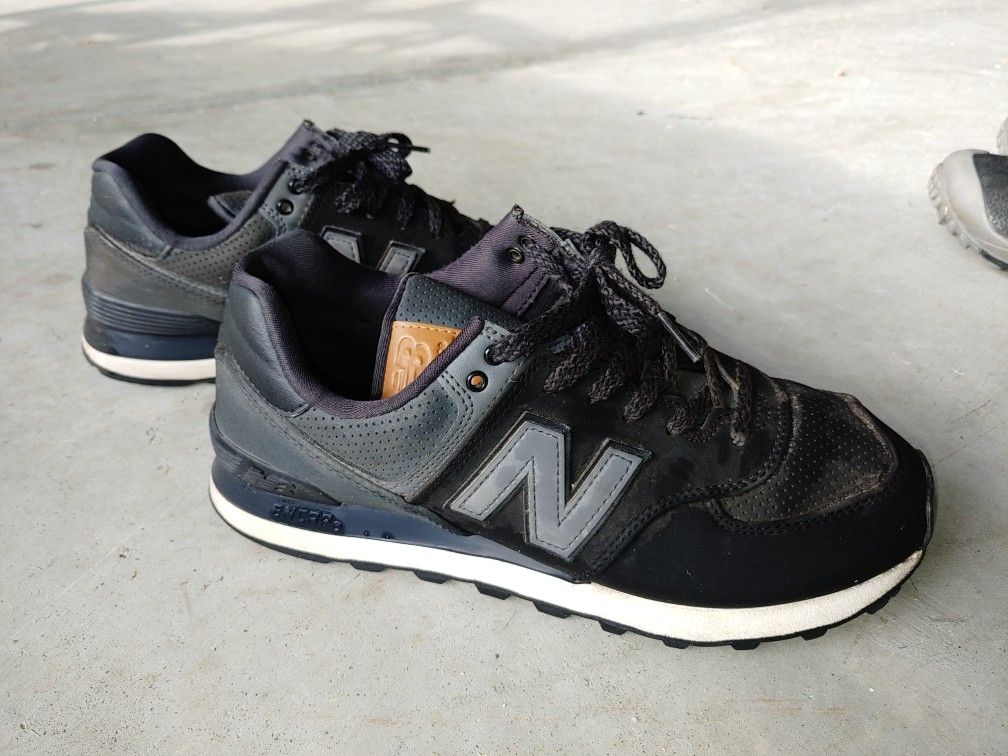 New Balance 8.5 Sneakers