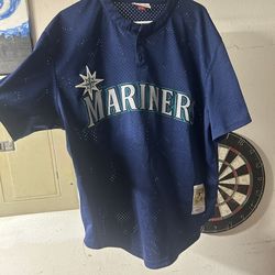 Large Vintage mariners Ken Griffey 1995 Mitchell &ness Jersey