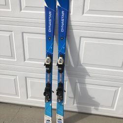 DynaStar Skis Team Champ 140 cm with Salomon bindings