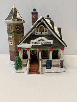 Carole Towne Christmas Village 2002 Public Library