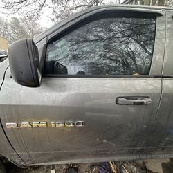 2015 dodge ram 1500 Doors