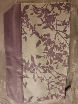 Shiseido make up bag $5